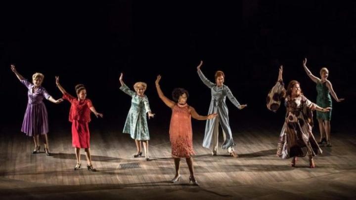 13122-follies-at-the-national-theatre-c-johan-persson